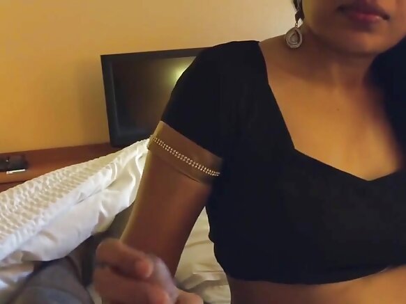 سوہنی ہندوستانی لڑکی چوسدی سوہنی لن کرینہ کپور شہوانی ویڈیو فلم