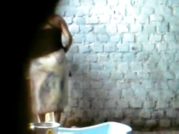 بیوقوف منڈا ریکارڈنگ پرانے سنی دیول سیکس تصویر بھین اس نوں باتھ روم لے جاتے ہوئے