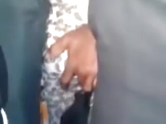 اک خفیہ پبلک ٹرین چ خفیہ گل باتاں کرنا شہوانی ، شہوت انگیز ایچ ڈی فلم