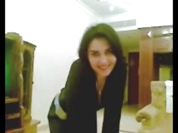 خوبصورت عرب تینوں شہوانی ، شہوت انگیز ویڈیو فوٹو شو لڑکی
