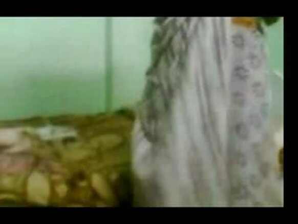 SERVA DEL NORTE OF INDIA Anty Chudai Hindi Video Movie میراویز سیکس فار یور باس