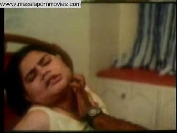 خواب ویکھنا با آنٹی انڈیا انڈین آنٹی فلم ہندی ویڈیو سیکس سیکس